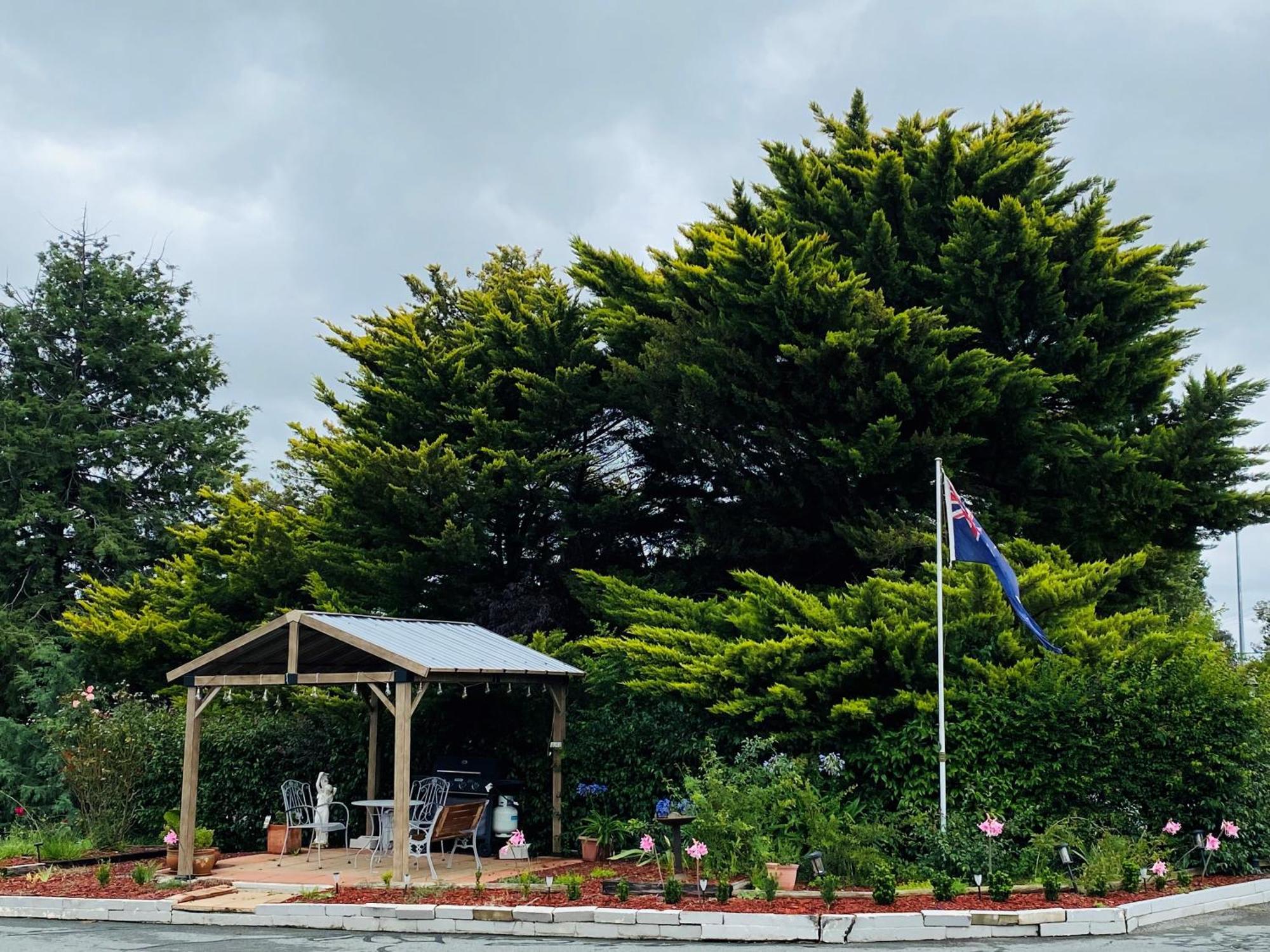 Colonial Lodge Motor Inn Yass Buitenkant foto